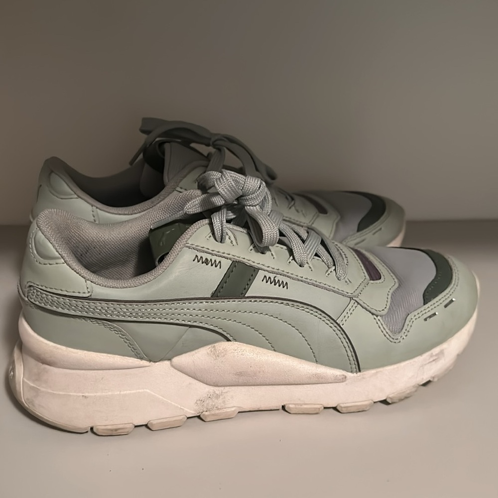 Puma Size 6 - Picture 2 of 4